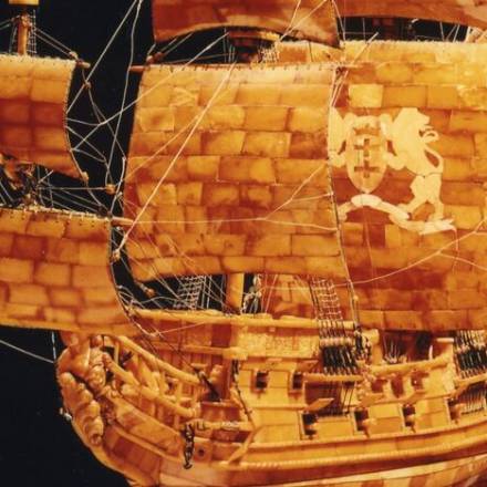 Ein alte Galeone aus Bernstein