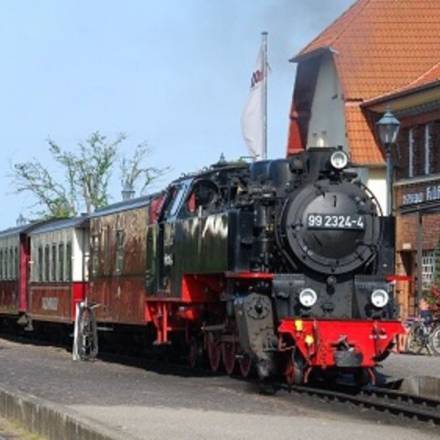 Schmalspurbahn an der Ostseeküste Bäderbahn "Molli"